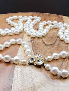 Gorgeous Faux Cultured Pearl Double Strand Necklace